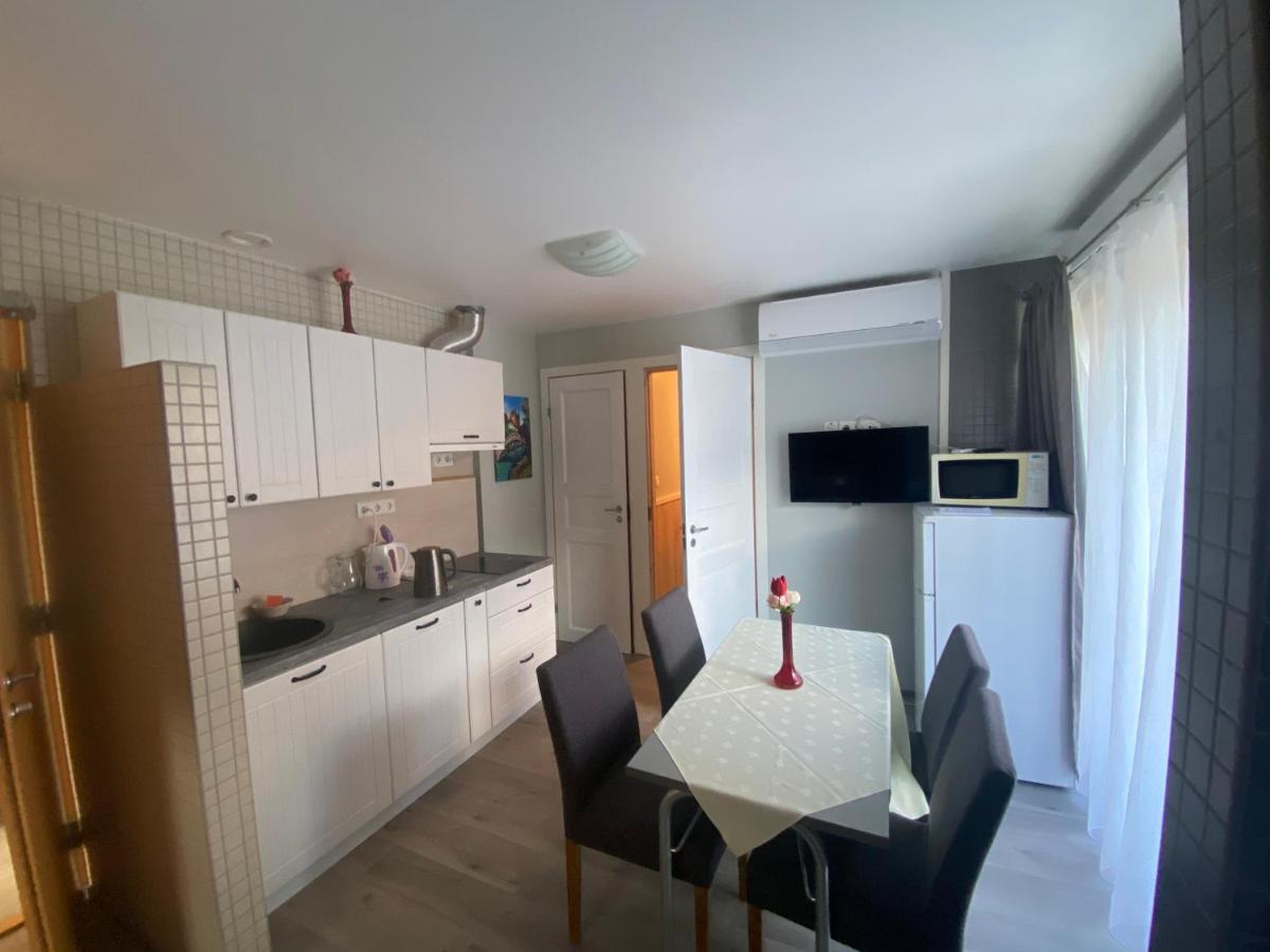פארנו Villa Meri Apartments מראה חיצוני תמונה